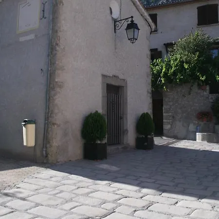Le Relais Du Becassier 2* Annot