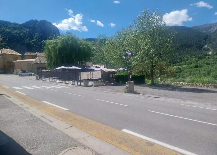 Hotel Le Relais Du Becassier Annot